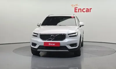 Volvo XC40 2021, 101561 км, за 17459.29 USD