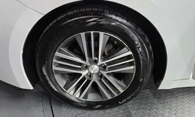 Hyundai Grandeur 2014, 138990 км, за 3843.65 USD