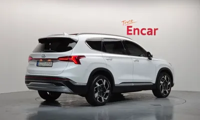 Hyundai Santafe 2021, 75609 км, за 16901.77 USD
