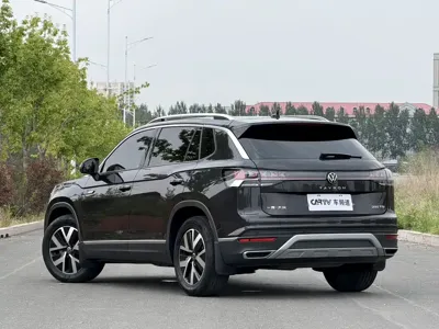 Volkswagen Tayron 2022, 27000 км, за 26456.23 USD - фото 6