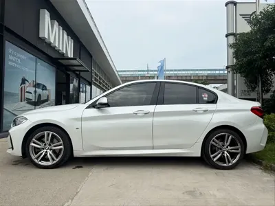BMW 1 Series 2019, 76000 км, за 9695.14 USD