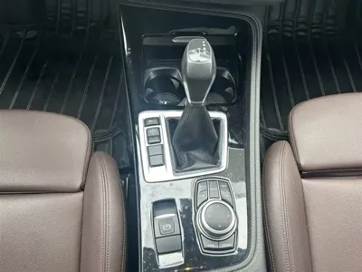 BMW 1 Series 2019, 76000 км, за 9695.14 USD - фото 9