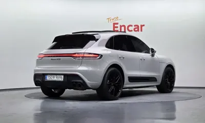 Porsche Macan 2023, 46195 км, за 61446.97 USD