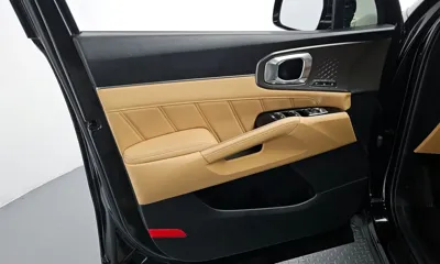 Kia Sorento 2023, 119908 км, за 19607.86 USD - фото 24
