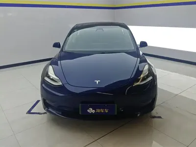 Tesla Model 3 2020, 66600 км, за 15171.23 USD