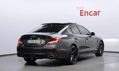 Genesis G70 2019, 65335 км, за 16841.76 USD
