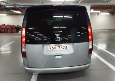 Hyundai Staria 2022, 98103 км, за 3978.42 USD