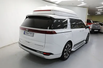 Kia Canival 2021, 46281 км, за 22607.1 USD
