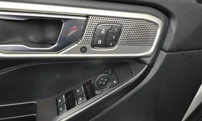 Ford Explorer 2020, 73885 км, за 16272.7 USD - фото 29