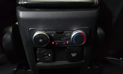 Ford Explorer 2020, 73885 км, за 16272.7 USD - фото 31