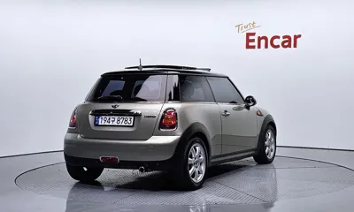 MINI Cooper 2007, 108999 км, за 3278.14 USD