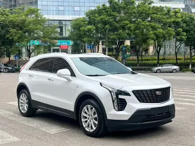 Cadillac XT4 2021, 60000 км, за 13801.97 USD