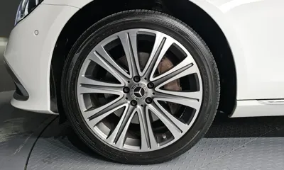 Mercedes-Benz E-Class 2023, 79630 км, за 27668.15 USD