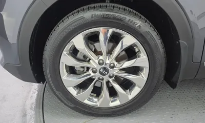 Kia Sorento 2020, 112410 км, за 11421.82 USD