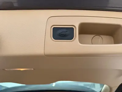Buick GL8 2020, 80000 км, за 14586.91 USD - фото 24