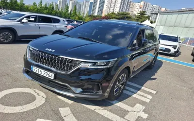 Kia Canival 2023, 59744 км, за 16404.1 USD