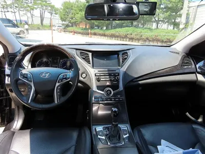 Hyundai Grandeur 2017, 153233 км, за 4923.2 USD - фото 7