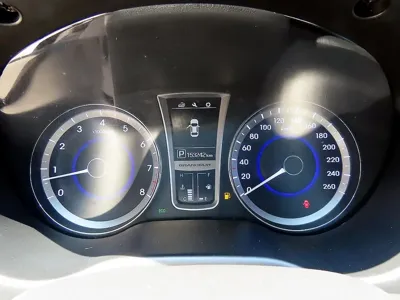 Hyundai Grandeur 2017, 153233 км, за 4923.2 USD - фото 9