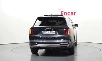 Kia Sorento 2022, 102409 км, за 14886.56 USD