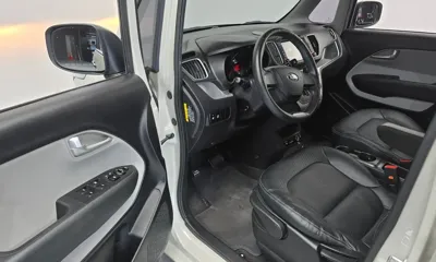 Kia Ray 2017, 42807 км, за 5785.61 USD - фото 10