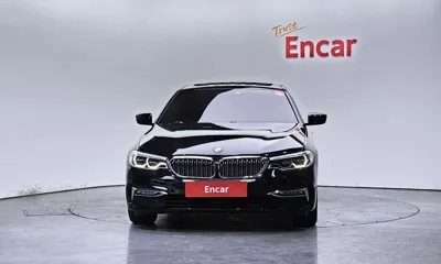 BMW 5-Series 2018, 145009 км, за 12552.89 USD
