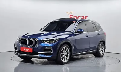BMW X5 · 2020 год