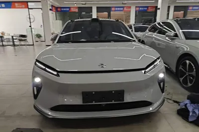 Nio ET5T · 2024 год