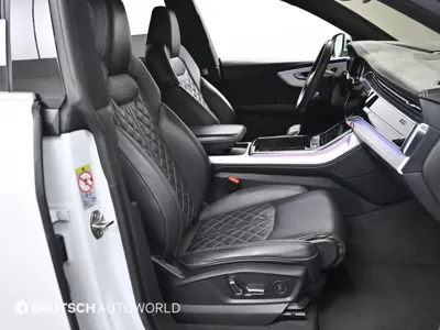 Audi Q8 2020, 74131 км, за 40629.25 USD - фото 10