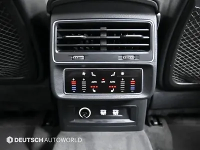 Audi Q8 2020, 74131 км, за 40629.25 USD - фото 16