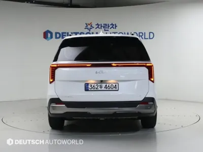 Kia Canival 2025, 29646 км, за 27504.27 USD