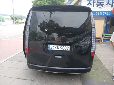 Hyundai Staria 2025, 213693 км, за 21488.56 USD