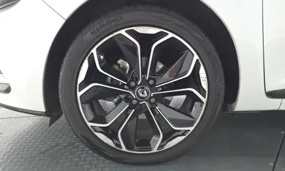 Renault-KoreaSamsung Cilo 2018, 61975 км, за 6045.63 USD
