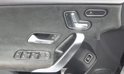Mercedes-Benz A-Class 2023, 39061 км, за 15754.23 USD - фото 17