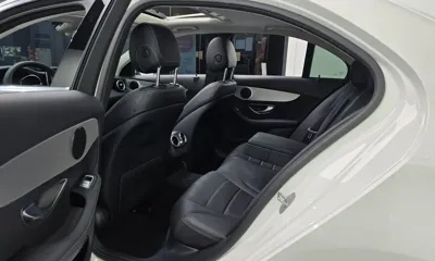 Mercedes-Benz C-Class 2018, 48037 км, за 14657.99 USD - фото 12
