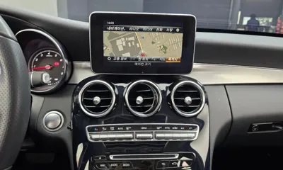 Mercedes-Benz C-Class 2018, 48037 км, за 14657.99 USD - фото 14