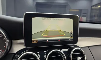 Mercedes-Benz C-Class 2018, 48037 км, за 14657.99 USD - фото 15