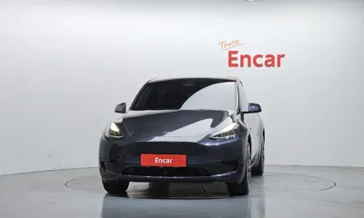Tesla Model Y 2025, 8527 км, за 28817.12 USD