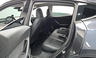 Tesla Model Y 2025, 8527 км, за 28817.12 USD - фото 12