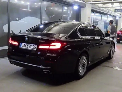 BMW 5-Series 2021, 125932 км, за 17517.2 USD