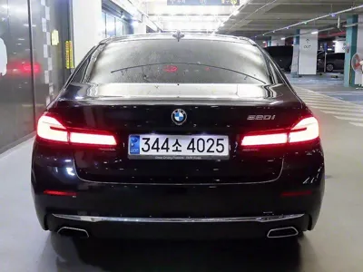 BMW 5-Series 2021, 125932 км, за 17517.2 USD