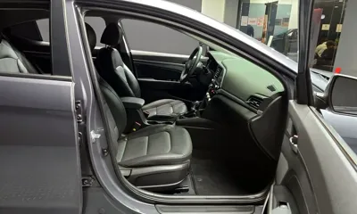 Hyundai Avante 2020, 39305 км, за 10444.22 USD - фото 10