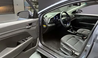 Hyundai Avante 2020, 39305 км, за 10444.22 USD - фото 11