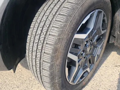 Hyundai Santafe 2022, 5703 км, за 22084.7 USD
