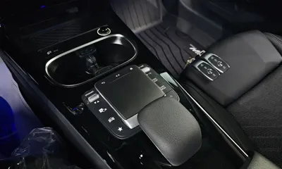 Mercedes-Benz A-Class 2020, 67293 км, за 16082.45 USD - фото 20