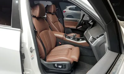 BMW X5 2023, 38949 км, за 61446.97 USD - фото 12