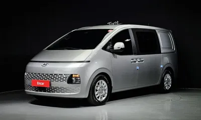 Hyundai Staria · 2022 год