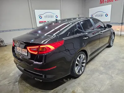 Kia K5 2015, 120000 км, за 4926.43 USD