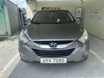Hyundai Tucson 2012, 68244 км, за 3965.41 USD