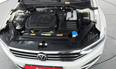 Volkswagen Passat 2022, 67460 км, за 17395.3 USD - фото 6