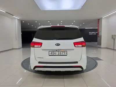 Kia Canival 2018, 155000 км, за 7932.32 USD